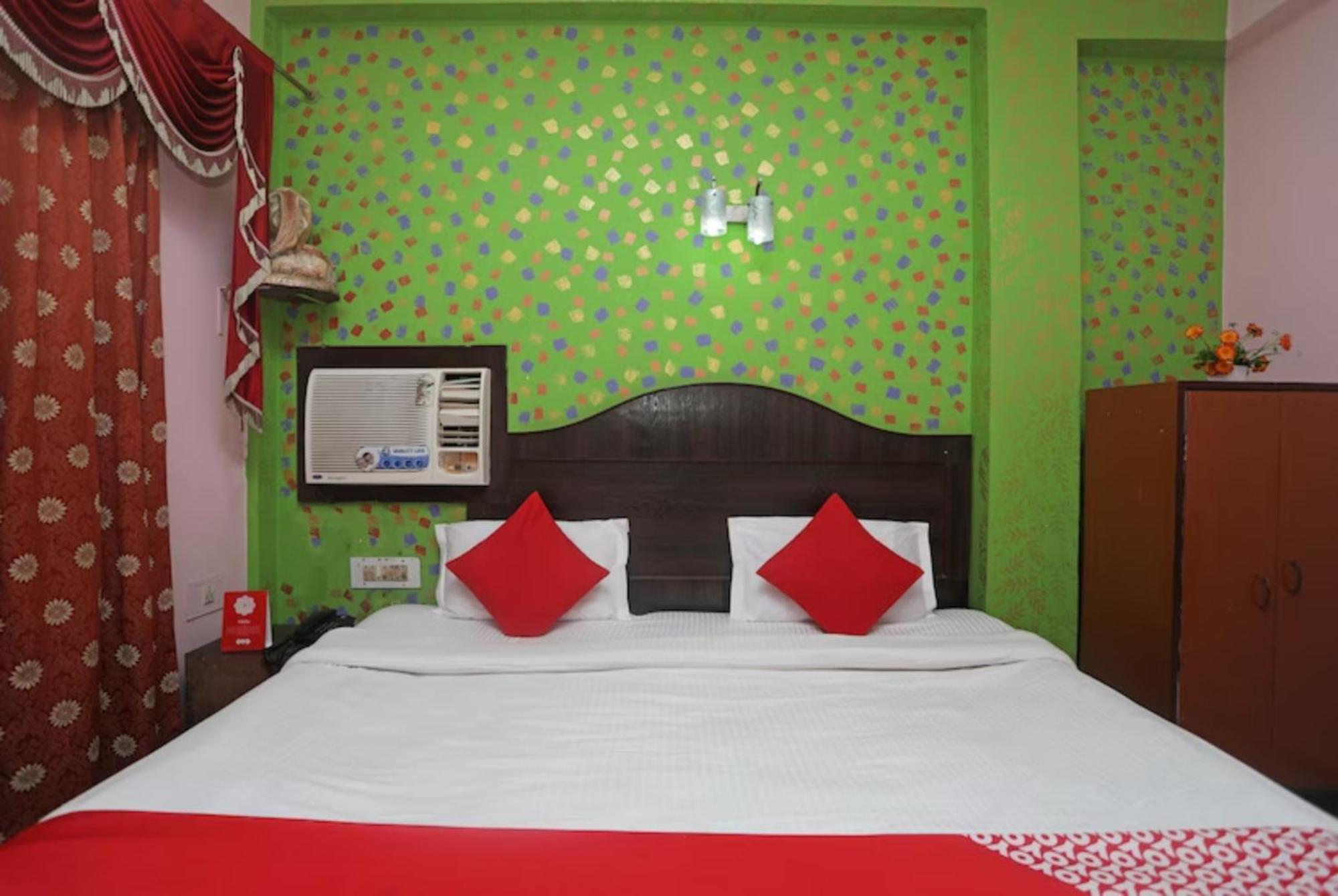 Hotel Ashray Purî Extérieur photo