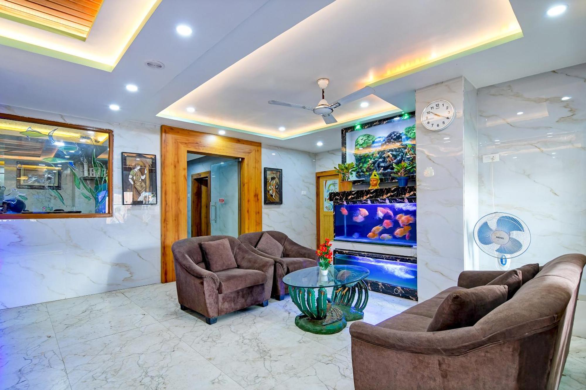 Hotel Ashray Purî Extérieur photo